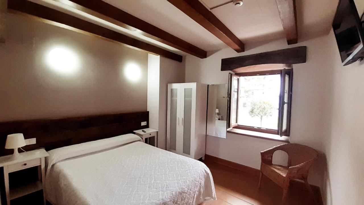 Hostal-Cicloturismo Lopenea Лейца Екстер'єр фото