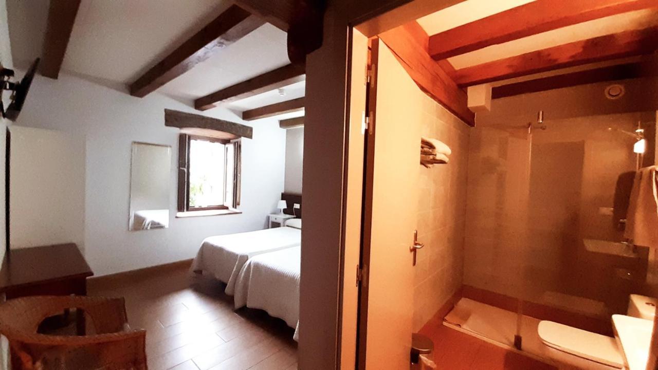 Hostal-Cicloturismo Lopenea Лейца Екстер'єр фото