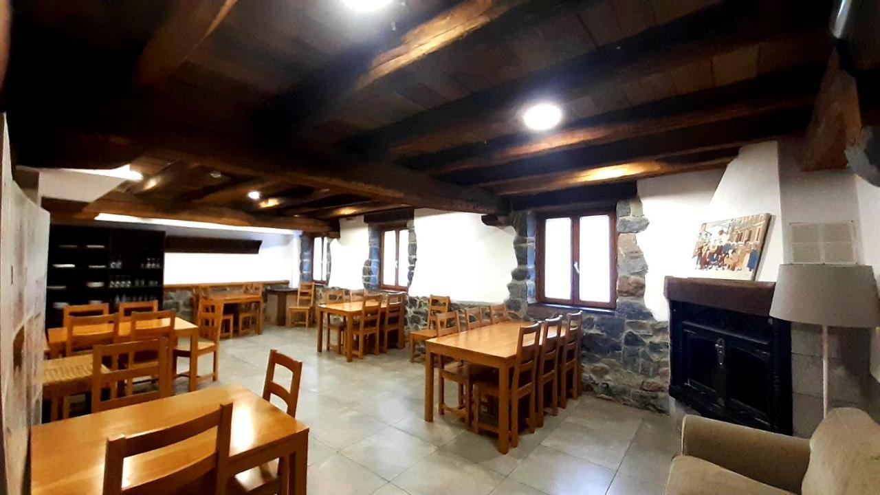Hostal-Cicloturismo Lopenea Лейца Екстер'єр фото