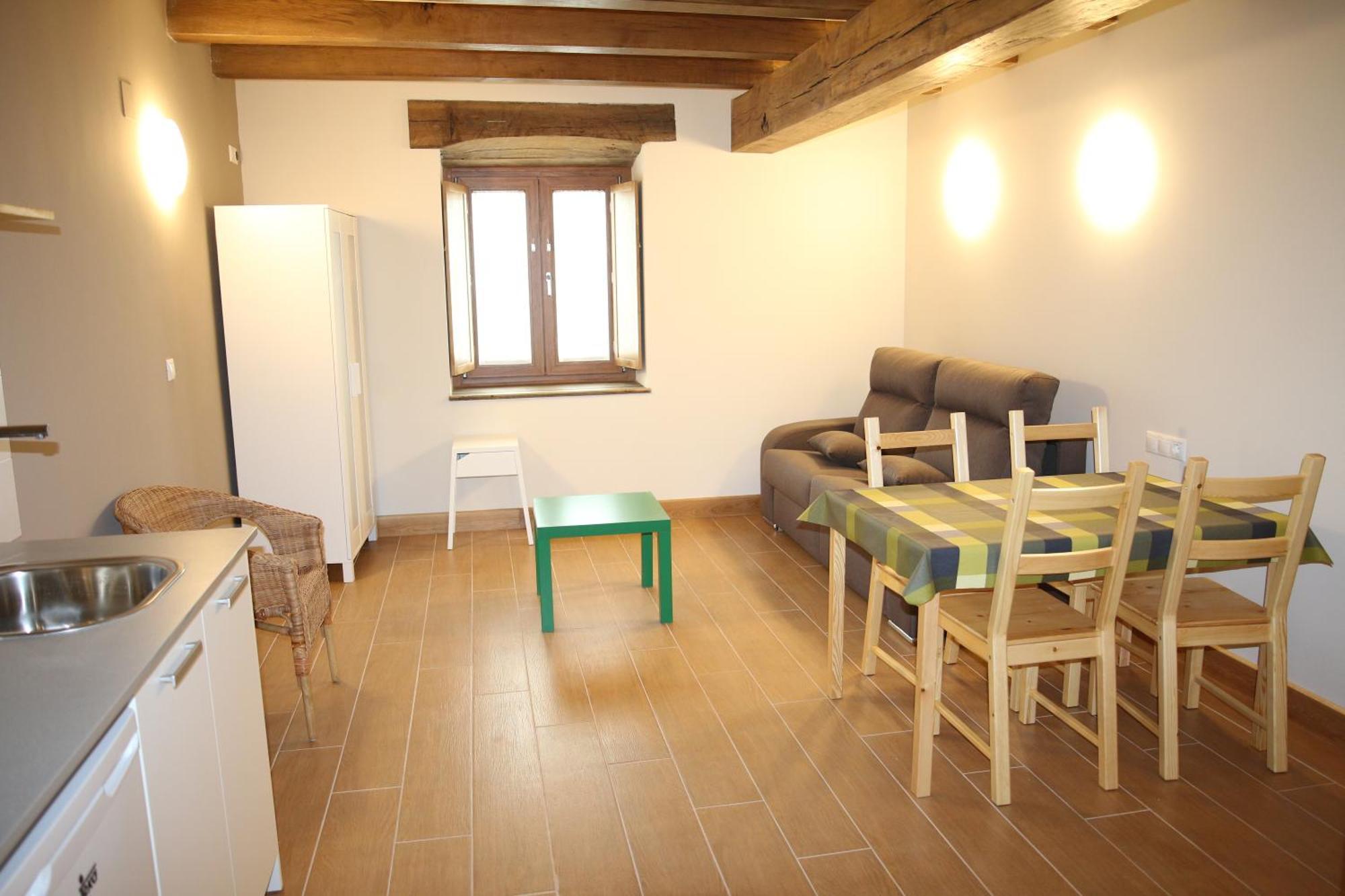 Hostal-Cicloturismo Lopenea Лейца Номер фото