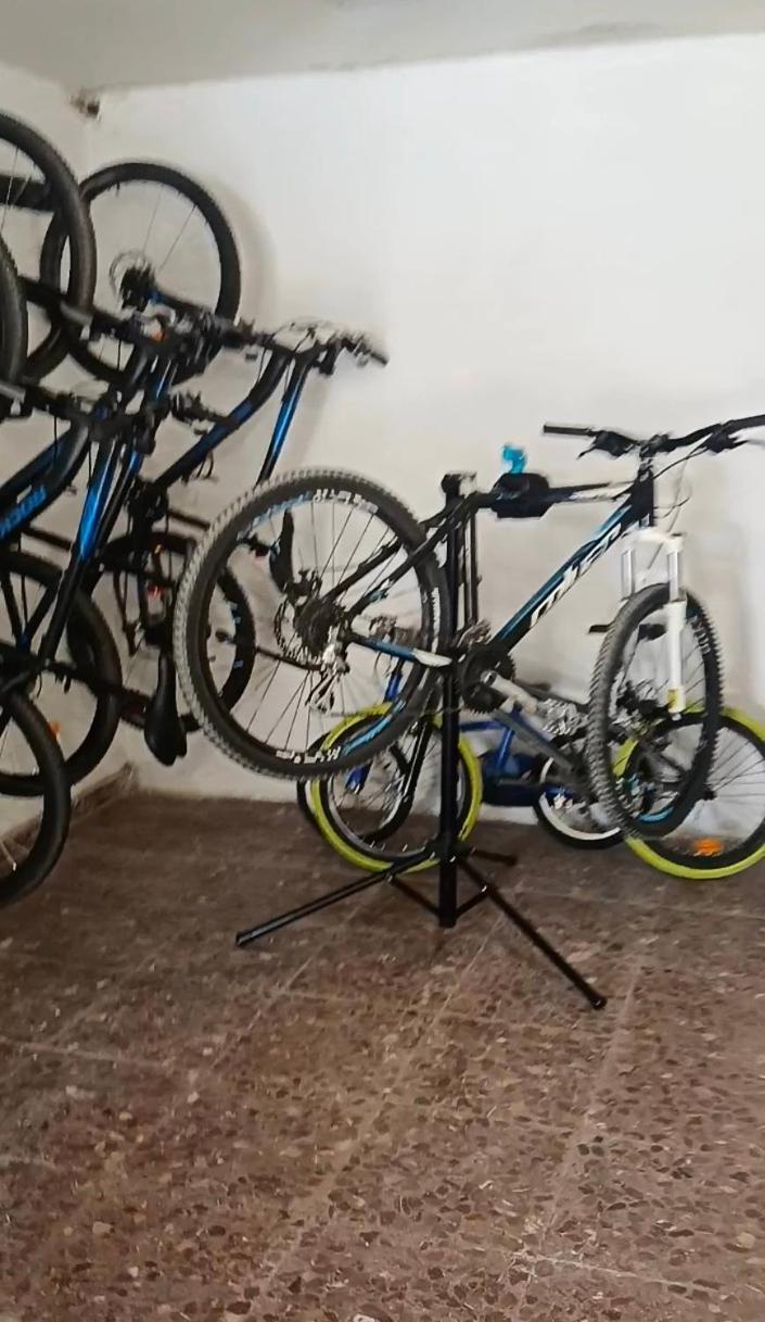 Hostal-Cicloturismo Lopenea Лейца Екстер'єр фото