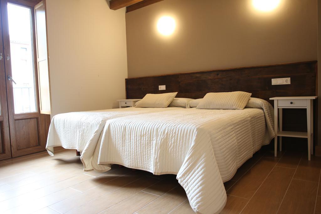 Hostal-Cicloturismo Lopenea Лейца Номер фото