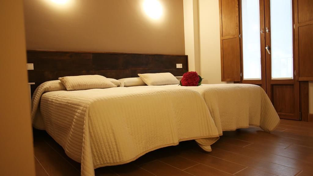 Hostal-Cicloturismo Lopenea Лейца Номер фото